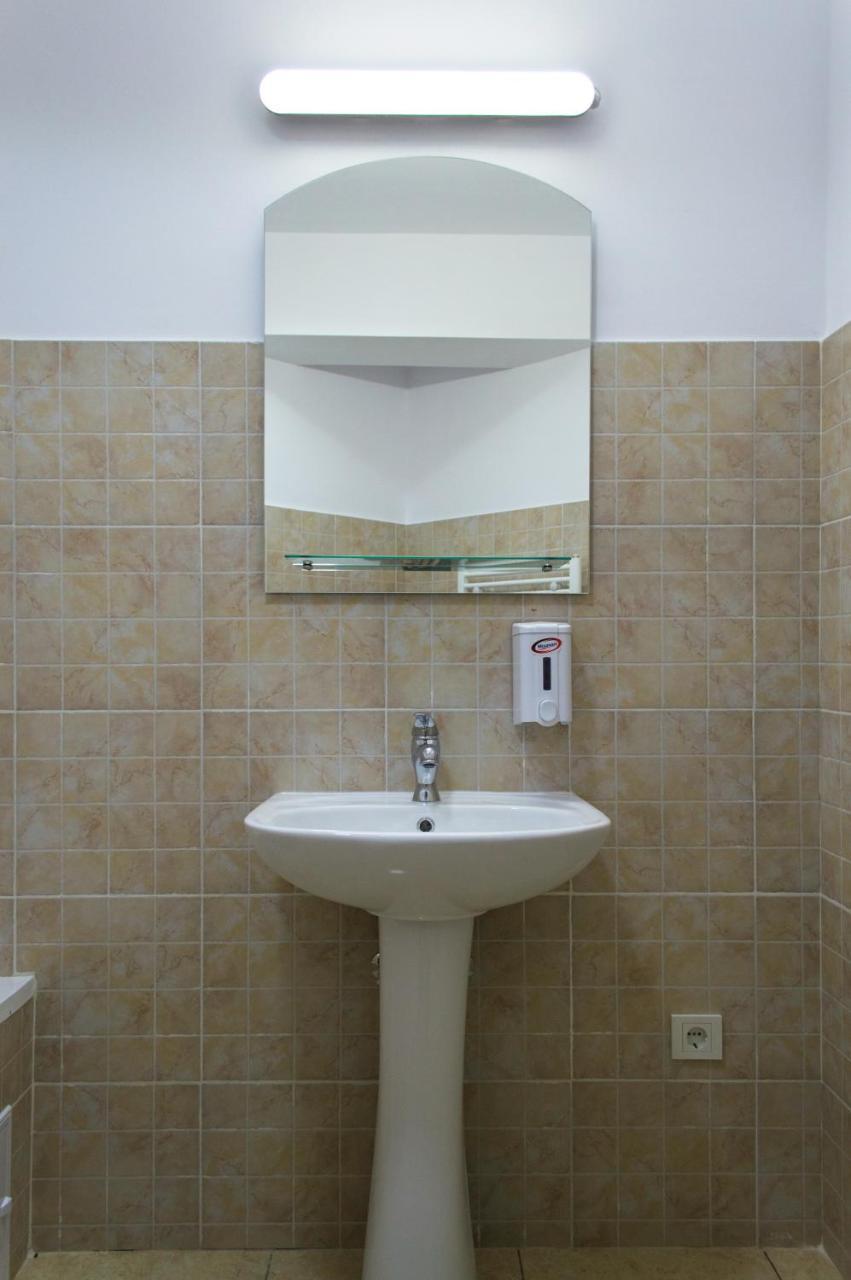 Pensiune Casa Ampeia Alba Iulia Ngoại thất bức ảnh